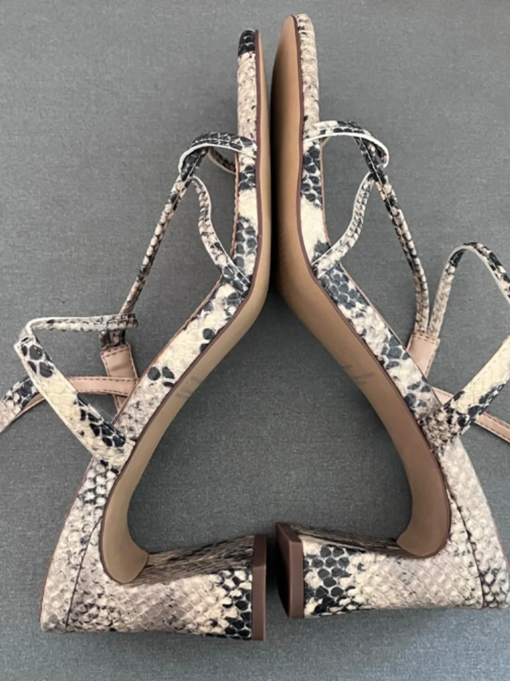 Steve Madden Women's Valora Strappy Sandals Snakeskin Print Size 9